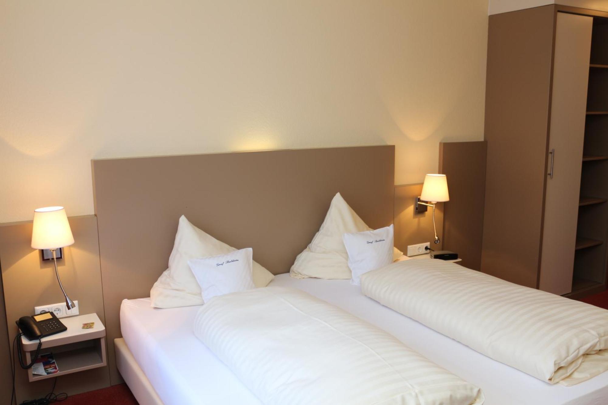 Hotel Graf Balduin Esterwegen Экстерьер фото